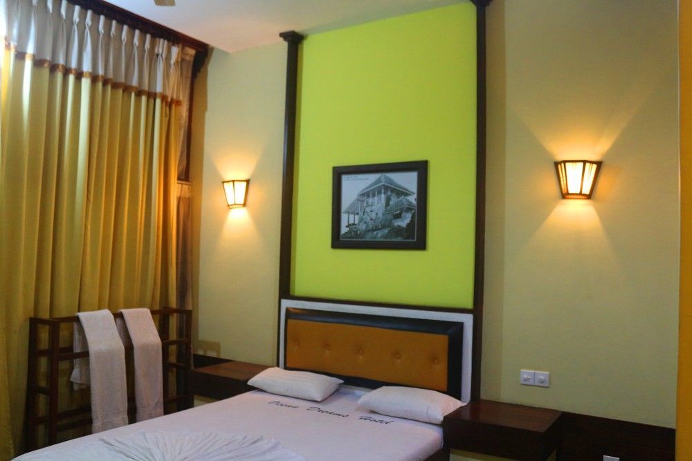 Ocean Dreams Hotel Ahangama Esterno foto